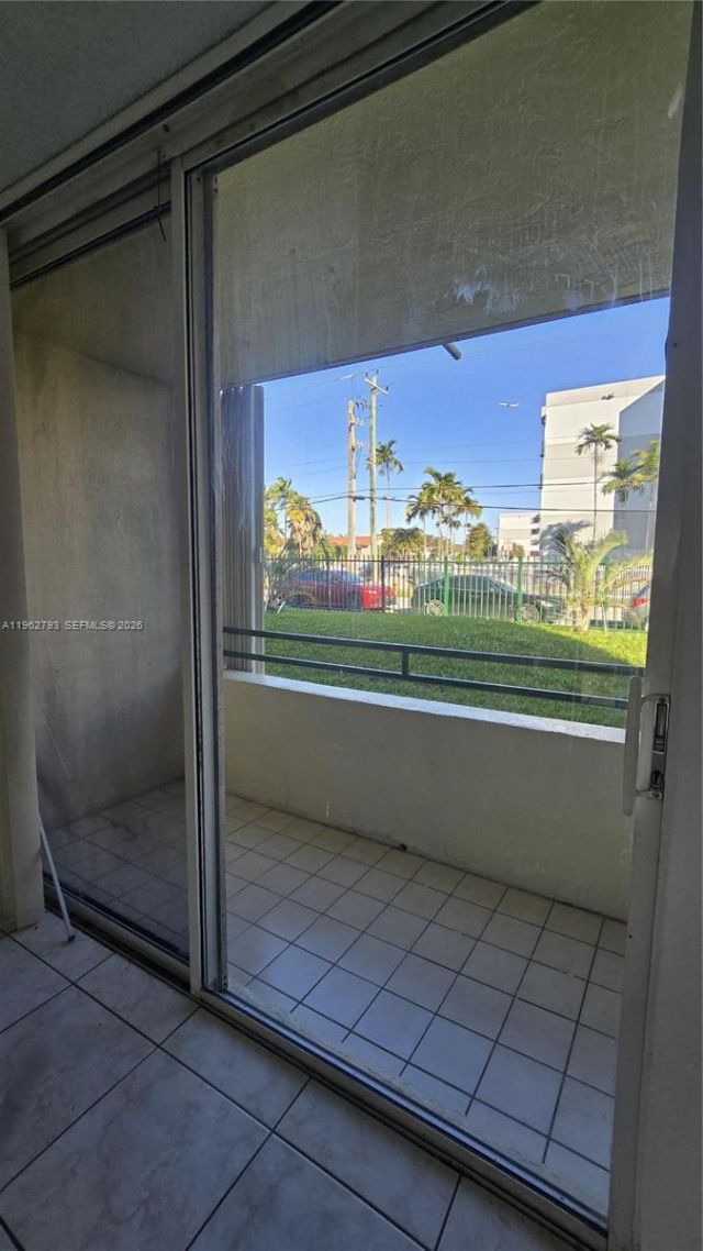 8320 NW 8th St, Unit 2-110, Miami, FL 33126 Photo