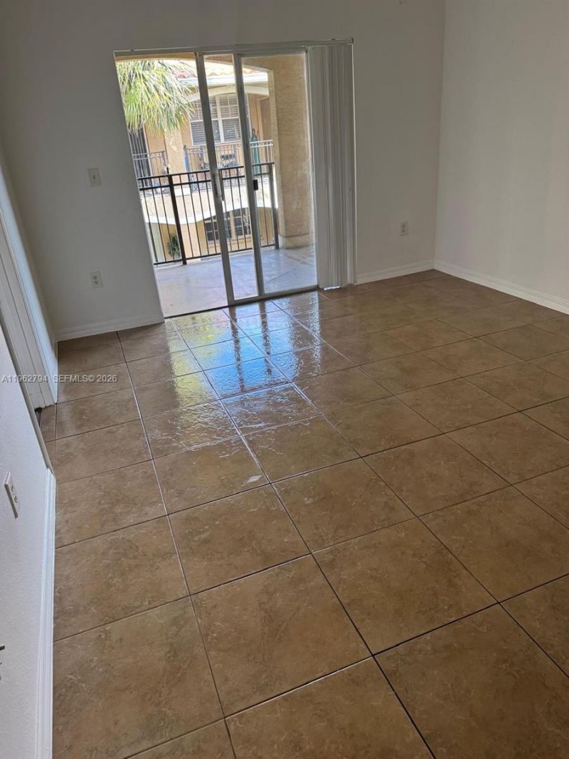 231 SW 116th Ave, Unit 19202, Pembroke Pines, FL 33025 Photo