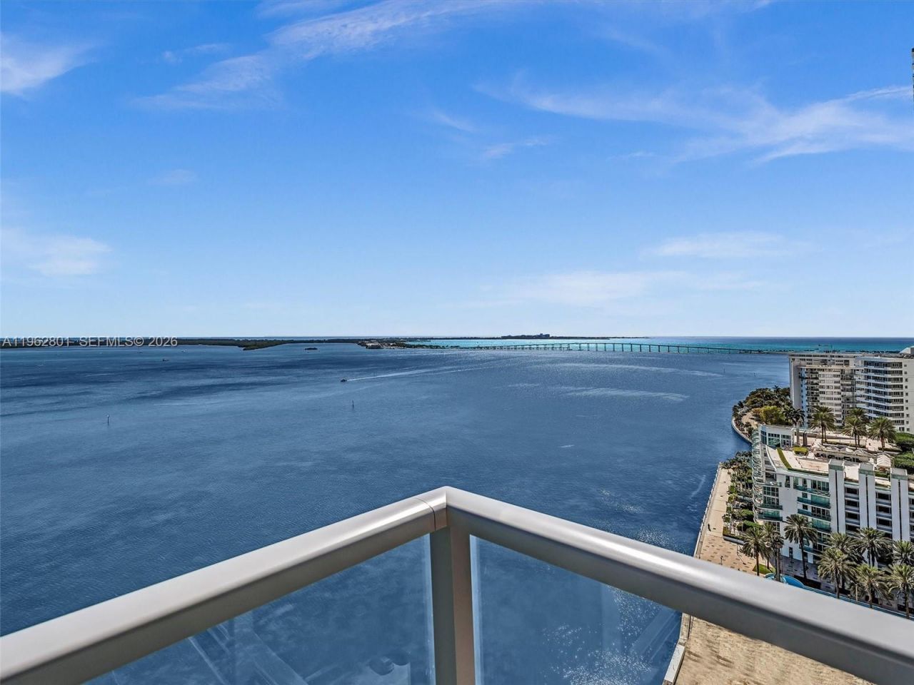 1155 Brickell Bay Dr, Unit 2011, Miami, FL 33131 Photo