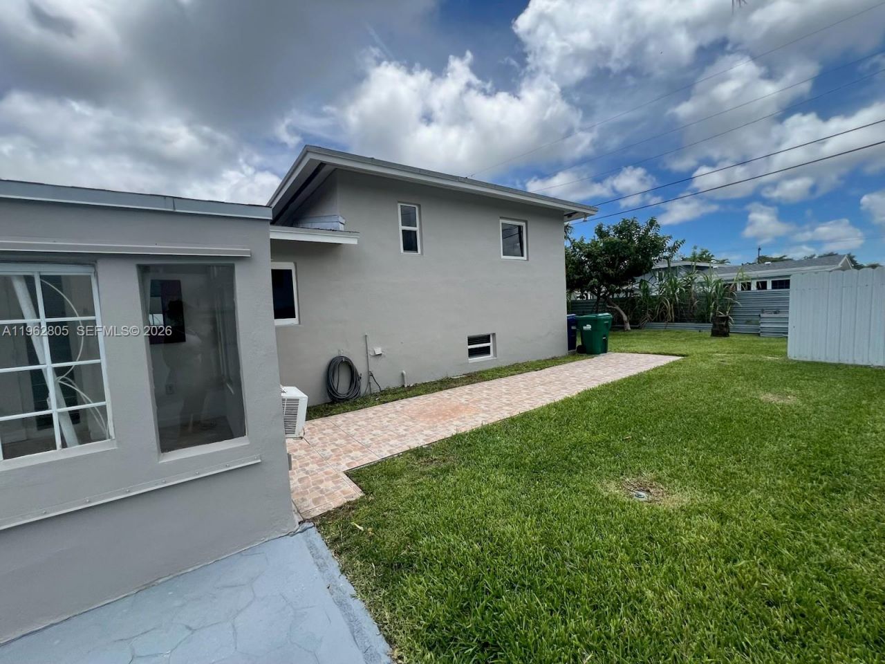 1260 NE 200th Ter, Miami, FL 33179 Photo