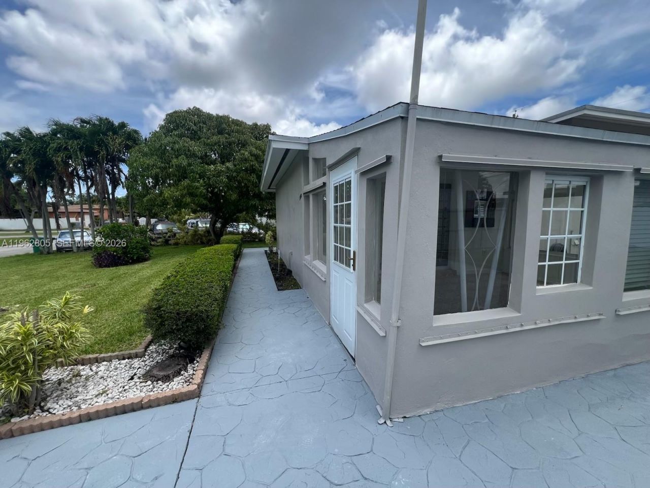 1260 NE 200th Ter, Miami, FL 33179 Photo