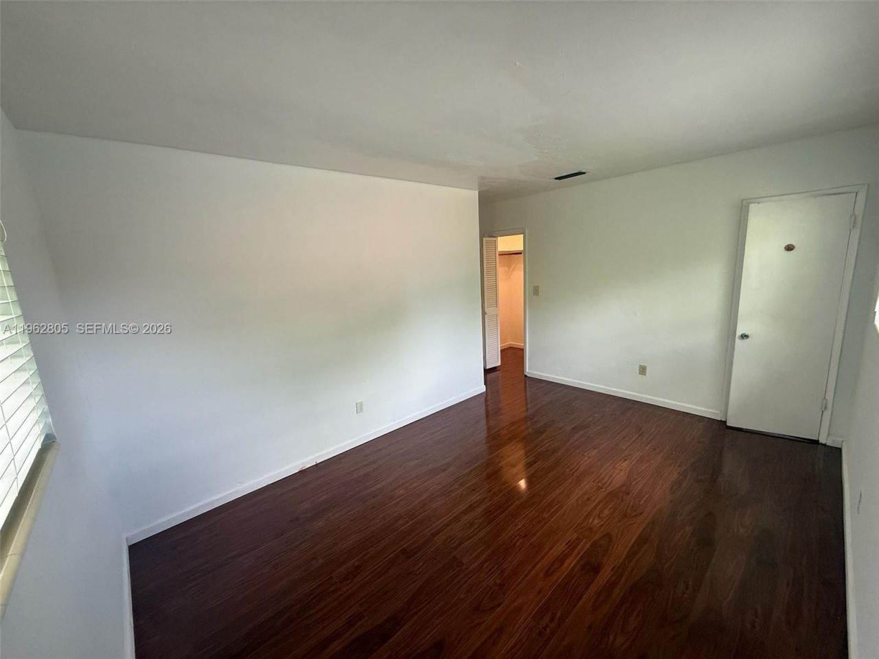 1260 NE 200th Ter, Miami, FL 33179 Photo