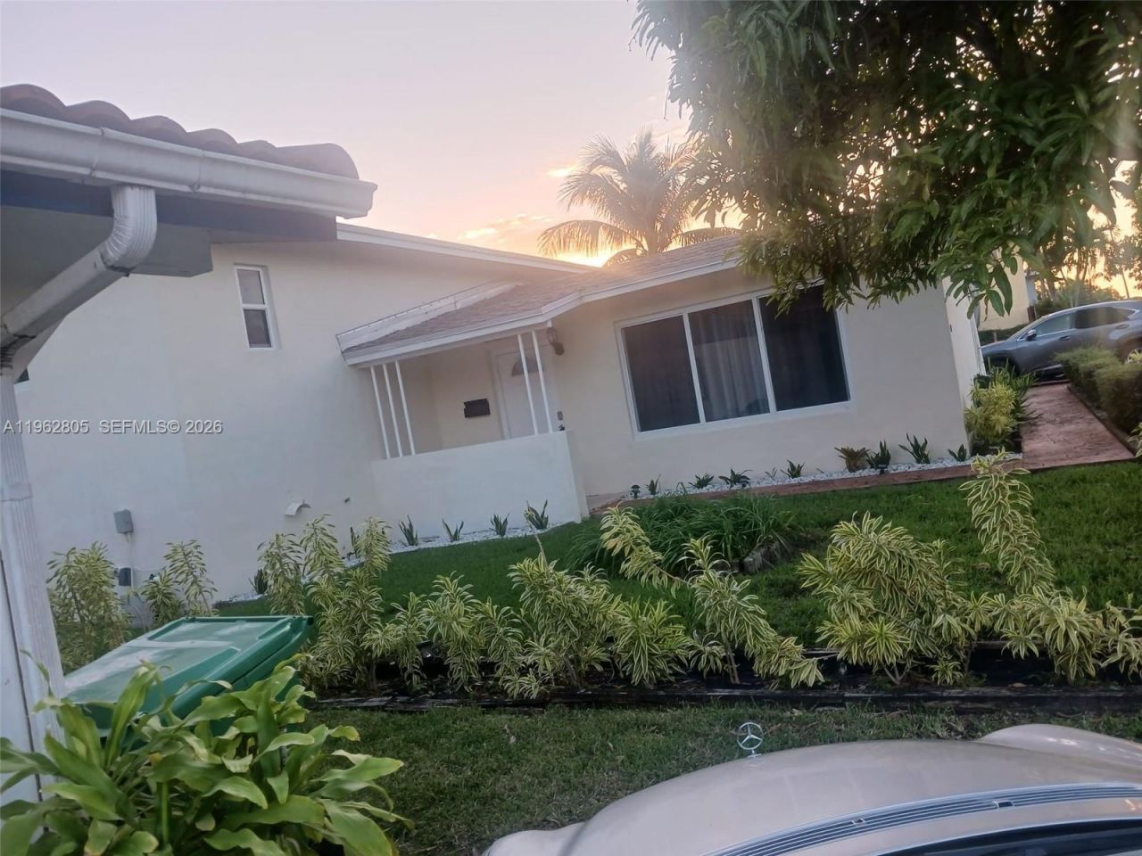 1260 NE 200th Ter, Miami, FL 33179 Photo