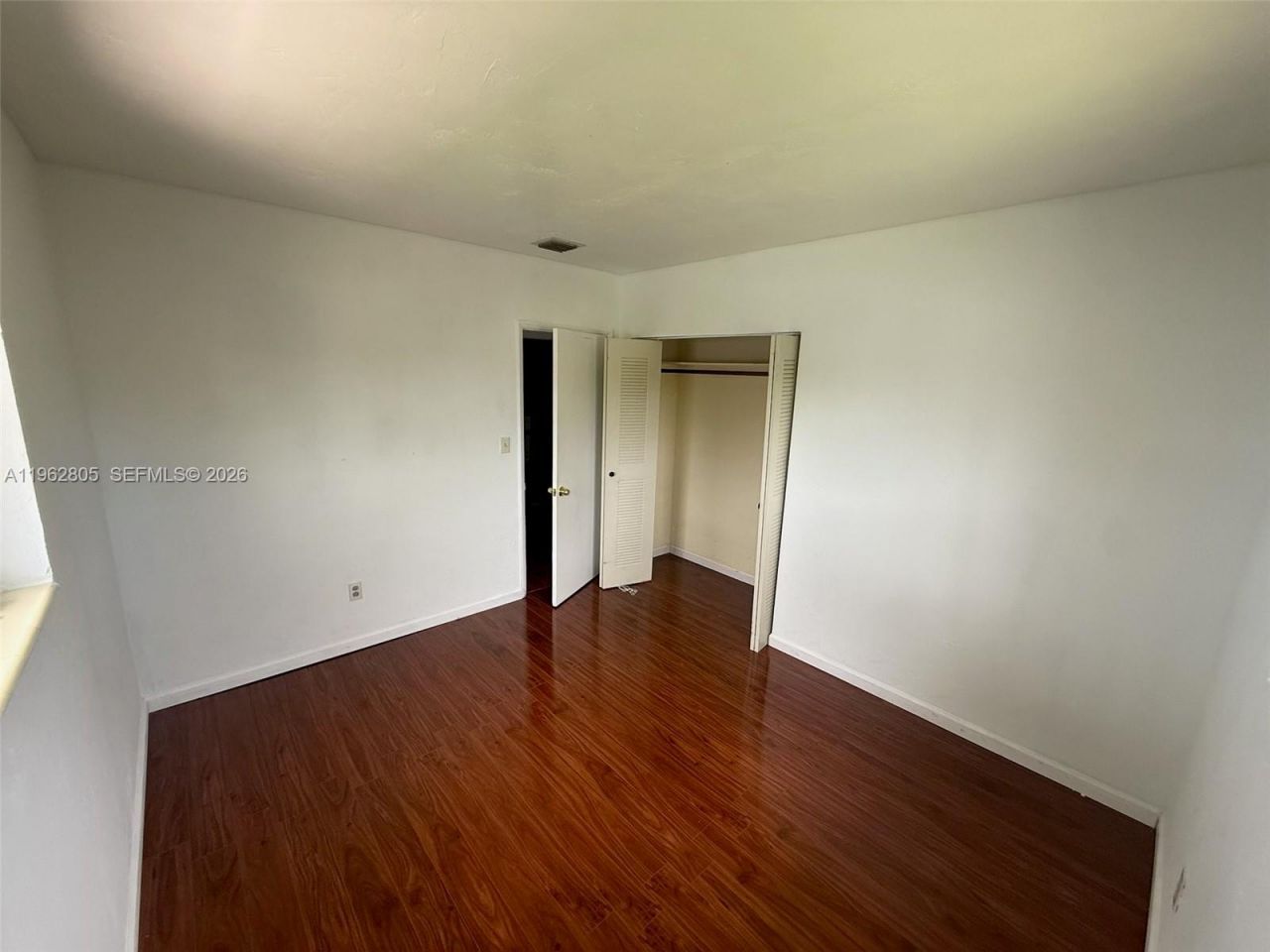 1260 NE 200th Ter, Miami, FL 33179 Photo