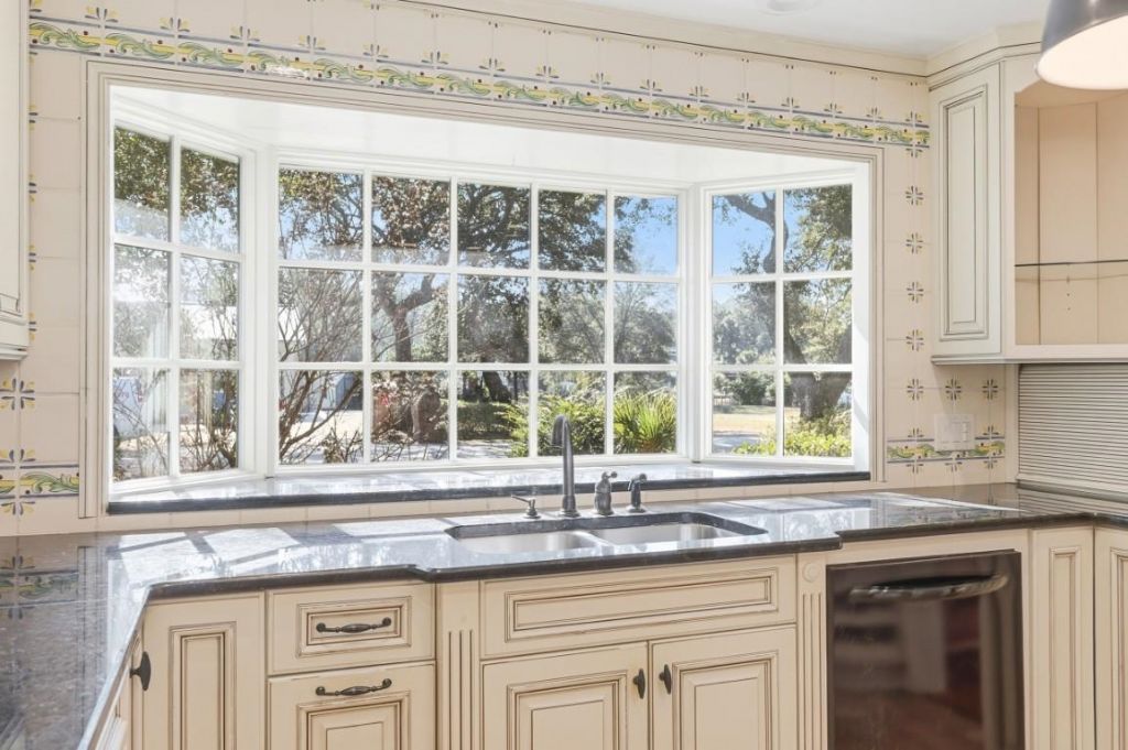 571 Fernwood Rd. Photo 10