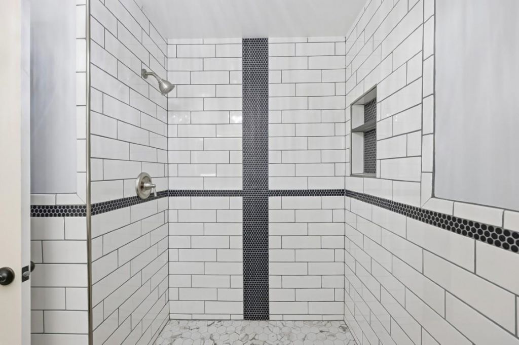 571 Fernwood Rd. Photo 22