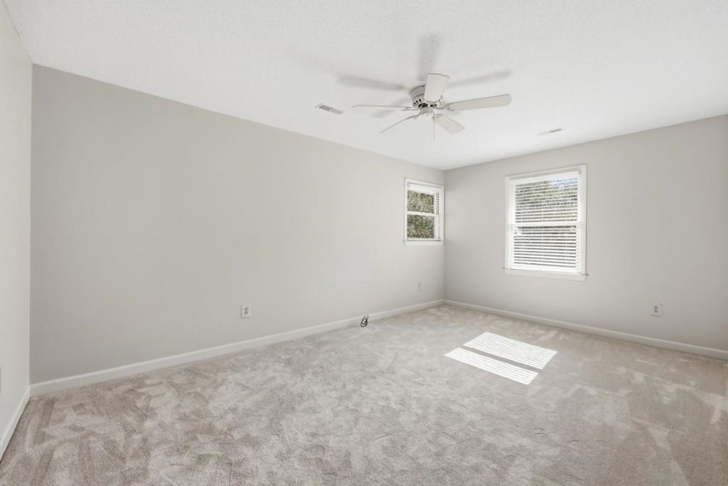 571 Fernwood Rd. Photo 23