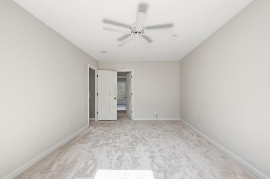 571 Fernwood Rd. Photo 24