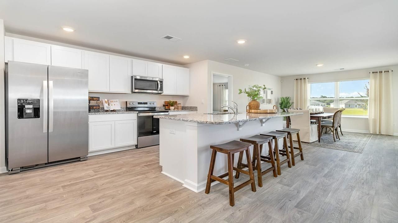 205 Dagger Ct. Photo 2