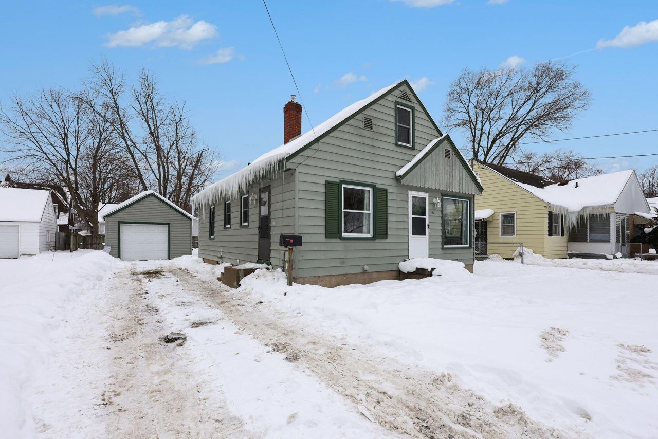 116 Honeoye Street Sw, Wyoming, MI 49548 Main Photo