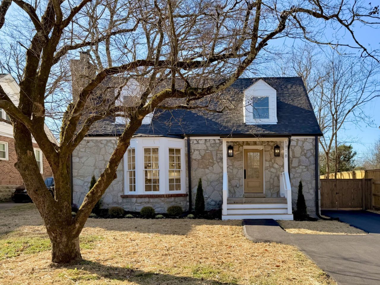 1118 Sunnymeade Dr, Nashville, TN 37216 Main Photo