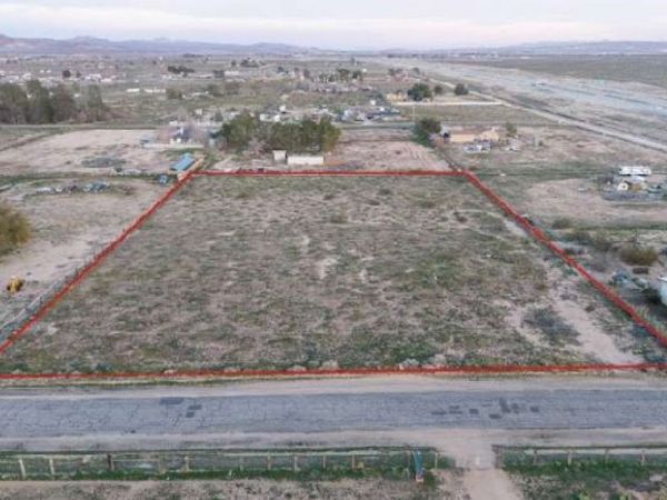 52010 Hidden River Road, Hinkley, CA 92345