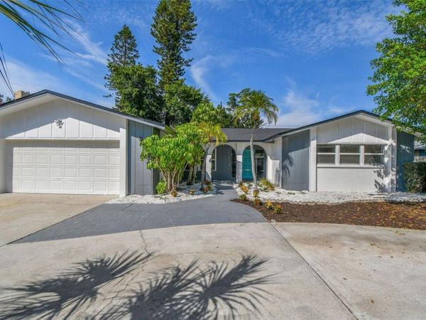 1949 DOLPHIN BOULEVARD S, ST PETERSBURG, FL 33707