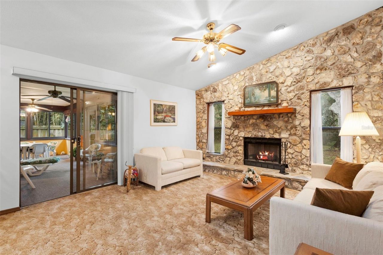 646 Yupon Avenue, New Smyrna Beach, FL 32169 Photo