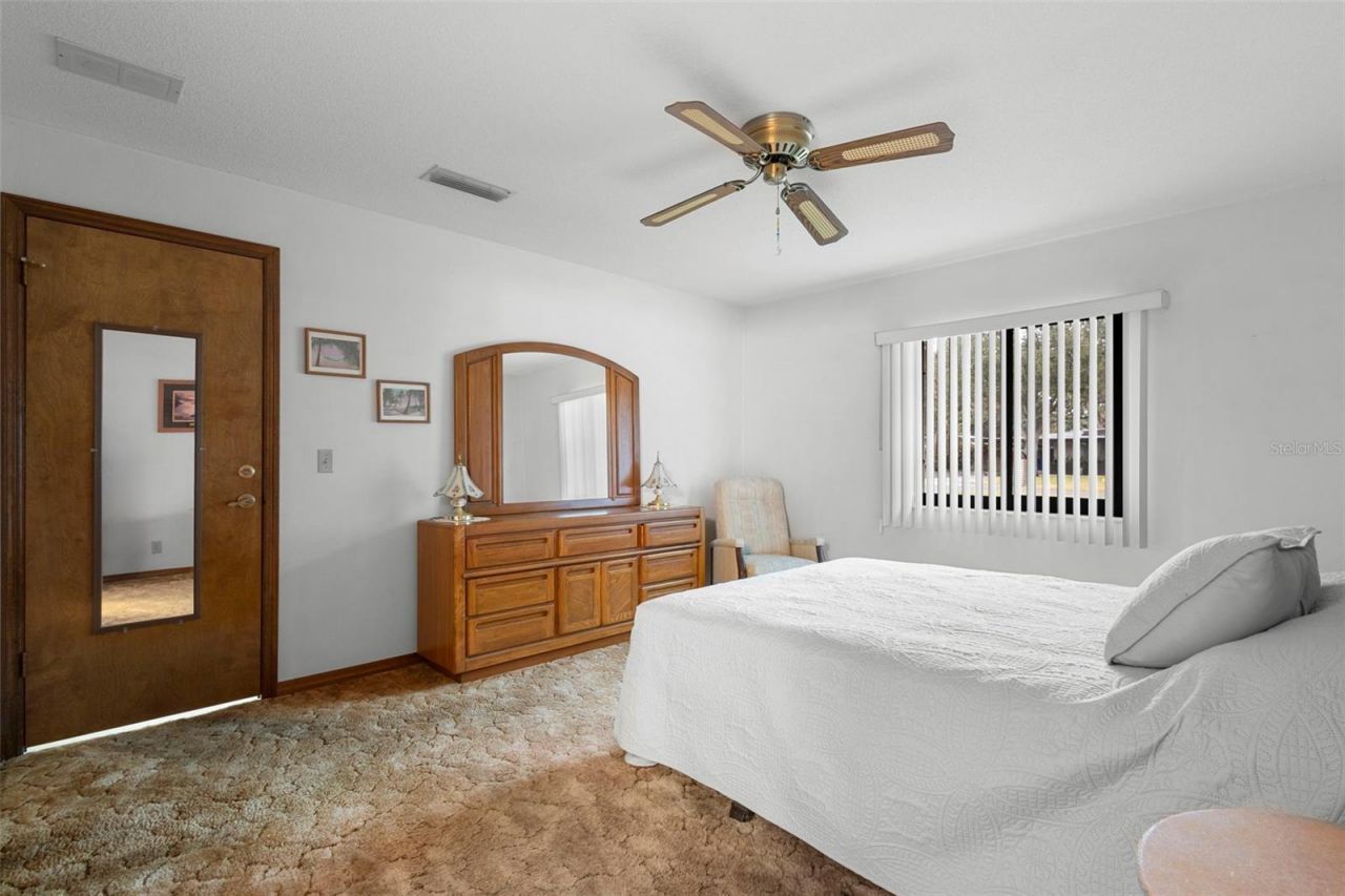 646 Yupon Avenue, New Smyrna Beach, FL 32169 Photo