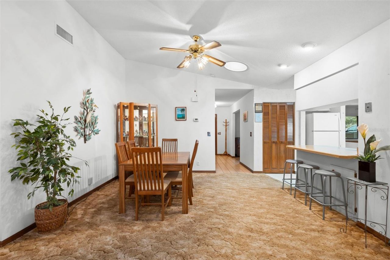 646 Yupon Avenue, New Smyrna Beach, FL 32169 Photo