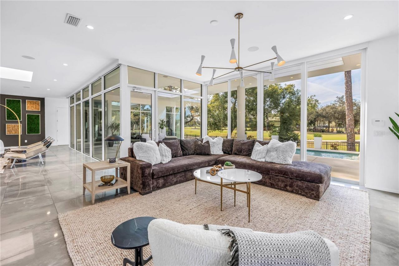 3324 Walnut Street Ne, Saint Petersburg, FL 33704 Photo