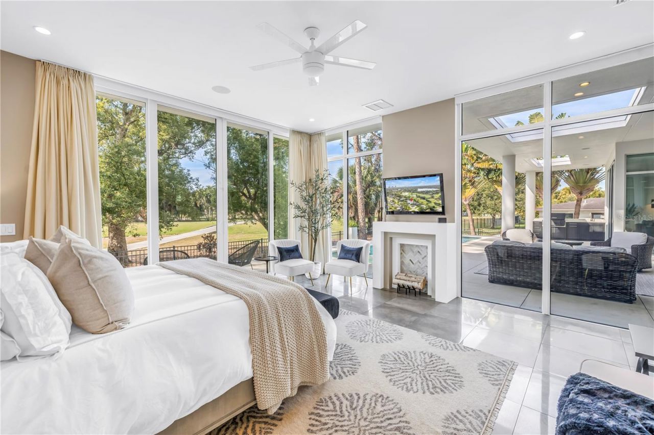 3324 Walnut Street Ne, Saint Petersburg, FL 33704 Photo