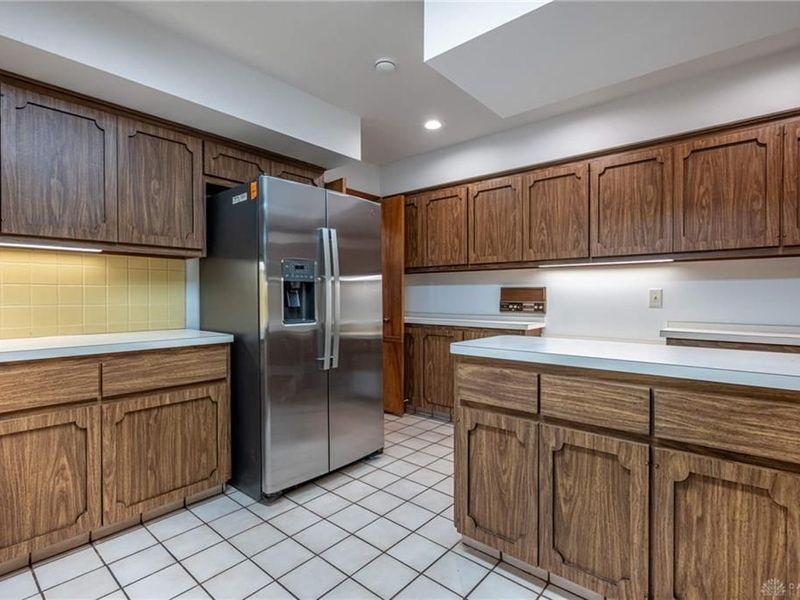 701 E Schantz Avenue, Oakwood, OH 45419 Photo 15