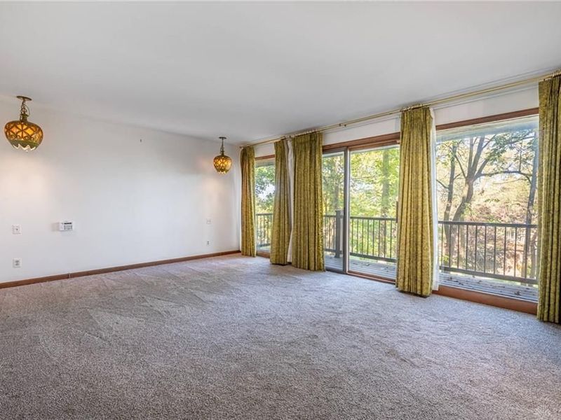 701 E Schantz Avenue, Oakwood, OH 45419 Photo 29