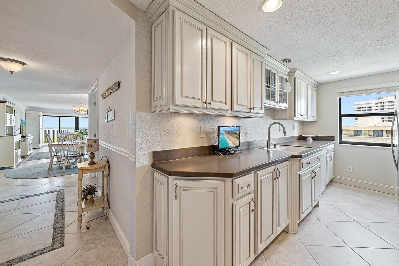 10044 S Ocean Drive, Unit 1201, Jensen Beach, FL 34957 Photo
