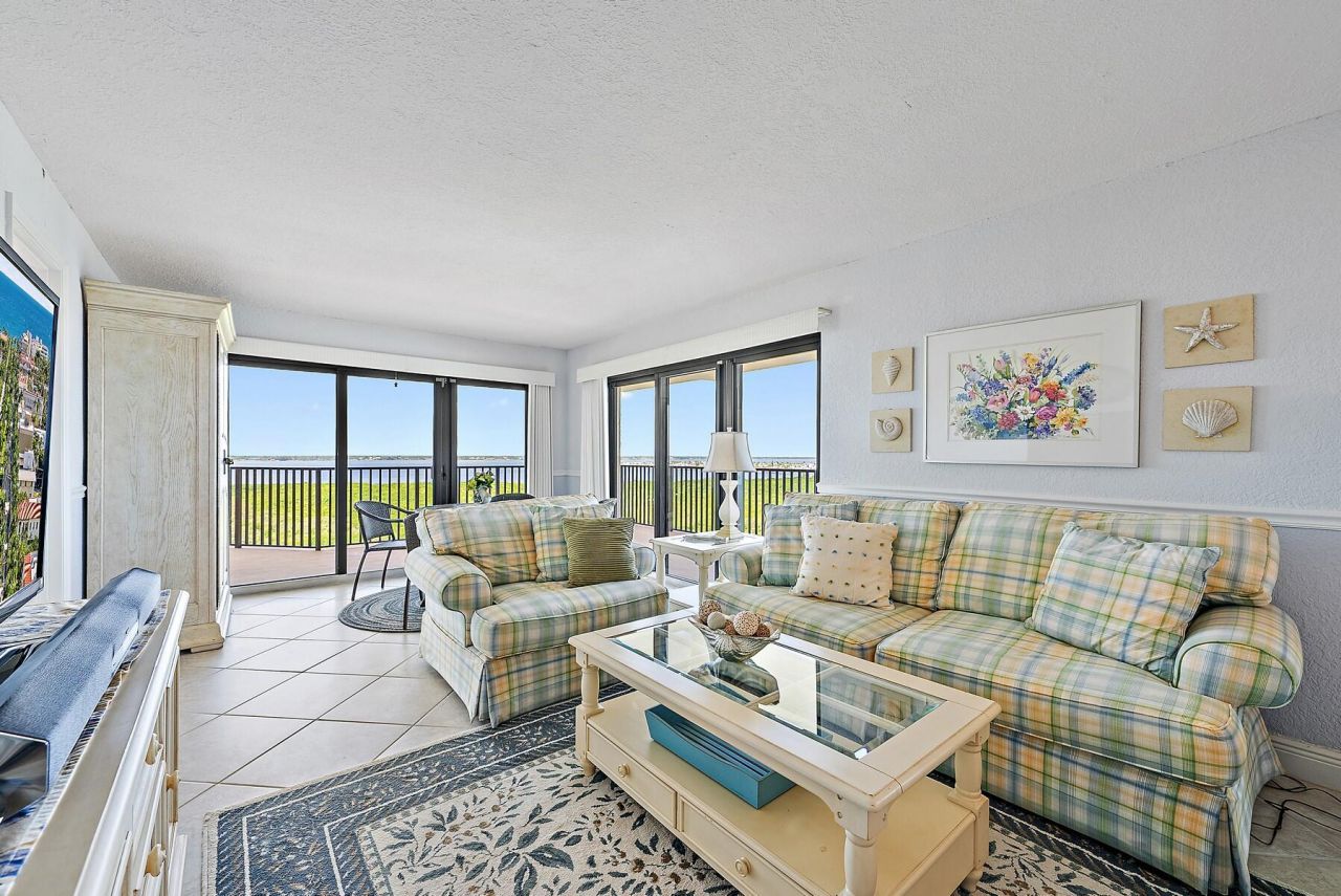 10044 S Ocean Drive, Unit 1201, Jensen Beach, FL 34957 Photo