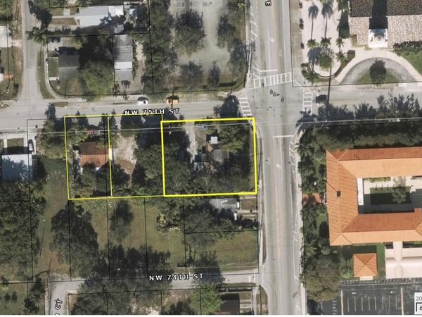 7426 NW 2nd Ave, Miami, FL 33150