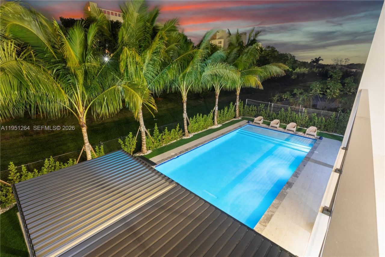 16773 S Botaniko Dr S, Weston, FL 33326 Photo