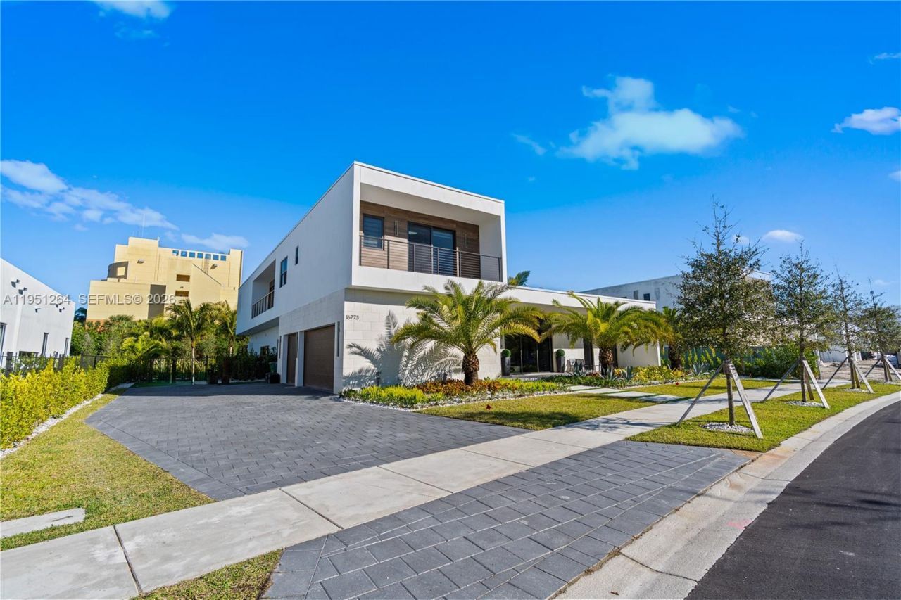 16773 S Botaniko Dr S, Weston, FL 33326 Photo