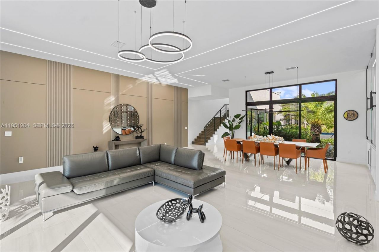 16773 S Botaniko Dr S, Weston, FL 33326 Photo