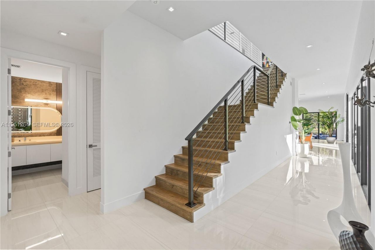 16773 S Botaniko Dr S, Weston, FL 33326 Photo