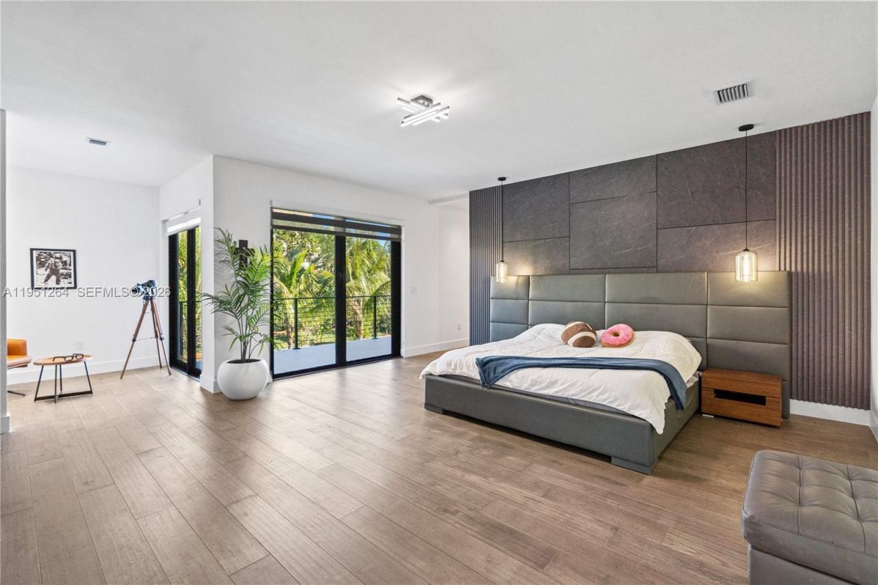 16773 S Botaniko Dr S, Weston, FL 33326 Photo