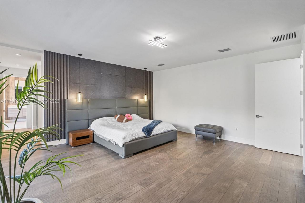 16773 S Botaniko Dr S, Weston, FL 33326 Photo