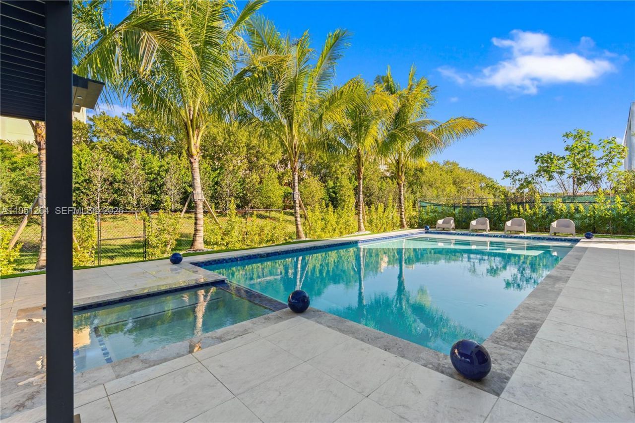 16773 S Botaniko Dr S, Weston, FL 33326 Photo