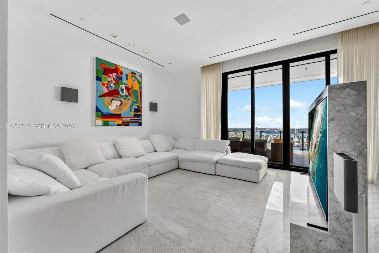 17141 Collins Ave, Unit 2902, Sunny Isles Beach, FL 33160 Photo