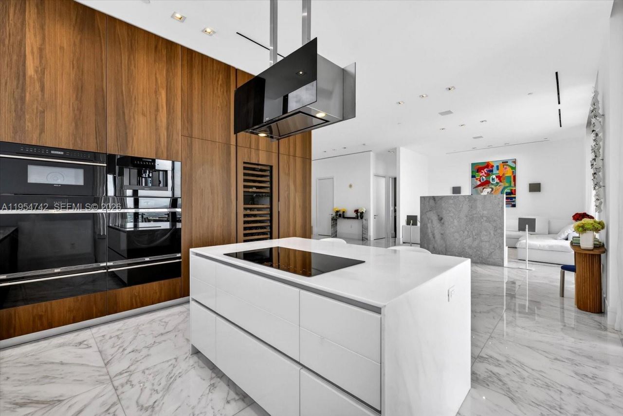 17141 Collins Ave, Unit 2902, Sunny Isles Beach, FL 33160 Photo