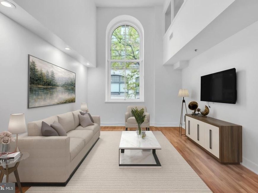 300 N 3rd Street, Unit 102, Philadelphia, PA 19106 Main Photo