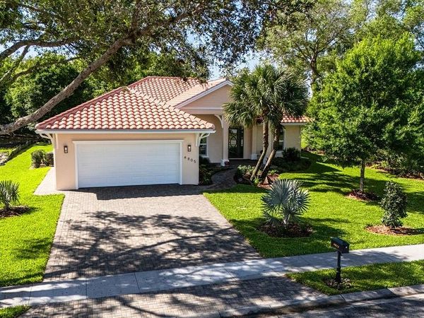 4805 66th Lane, Vero Beach, FL 32967