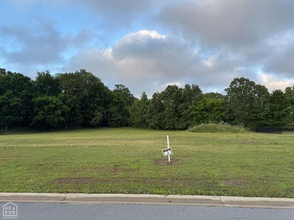 5612 Deer Valley Drive, Jonesboro, AR 72404