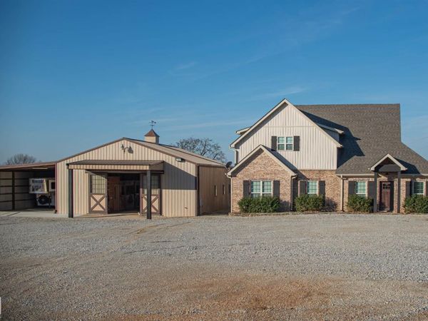176 county road 107, Jonesboro, AR 72404