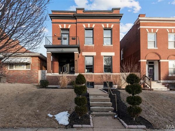 2630 Tennessee Avenue, St Louis, MO 63118