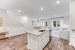 278 Agrarian Avenue photo 4