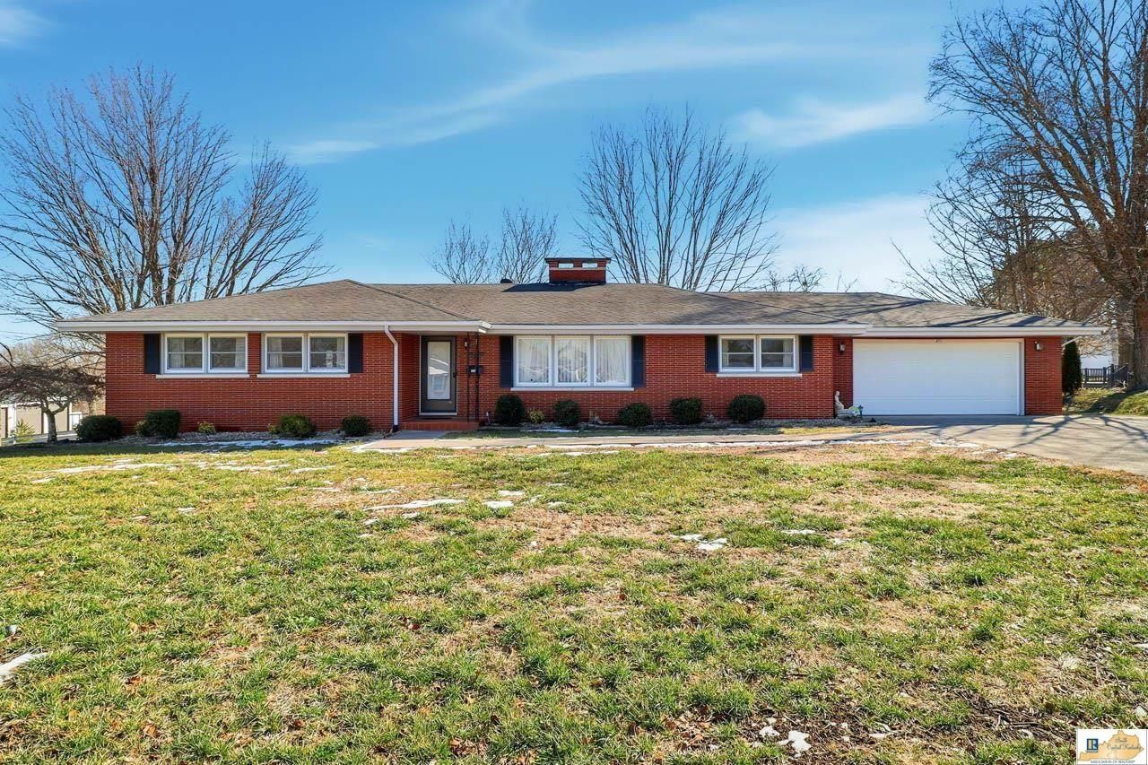 411 Adair Avenue, Columbia, KY 42728 Main Photo