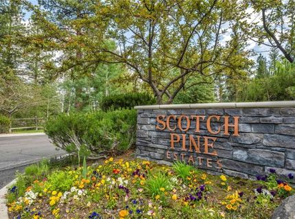 307 E Jeffrey Pine Rd, Reno, NV 89511 Photo