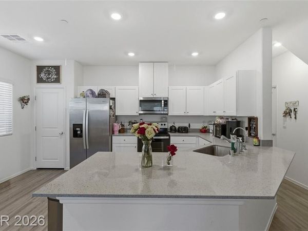 4760 Equinox Sky Avenue, Unit 2, North Las Vegas, NV 89084