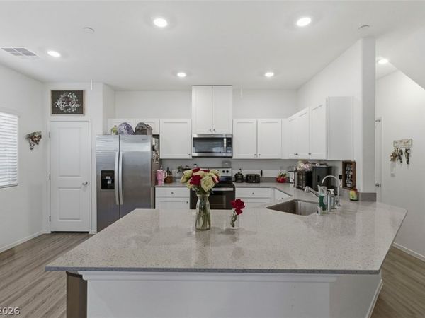 4760 Equinox Sky Avenue, Unit 2, North Las Vegas, NV 89084