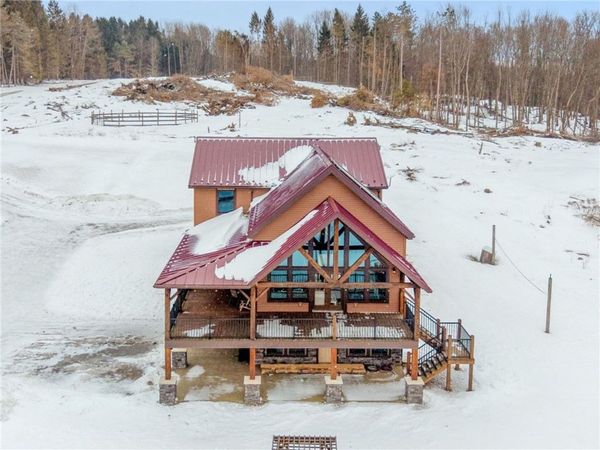 48 Zimran Dr., Rossiter, PA 15772