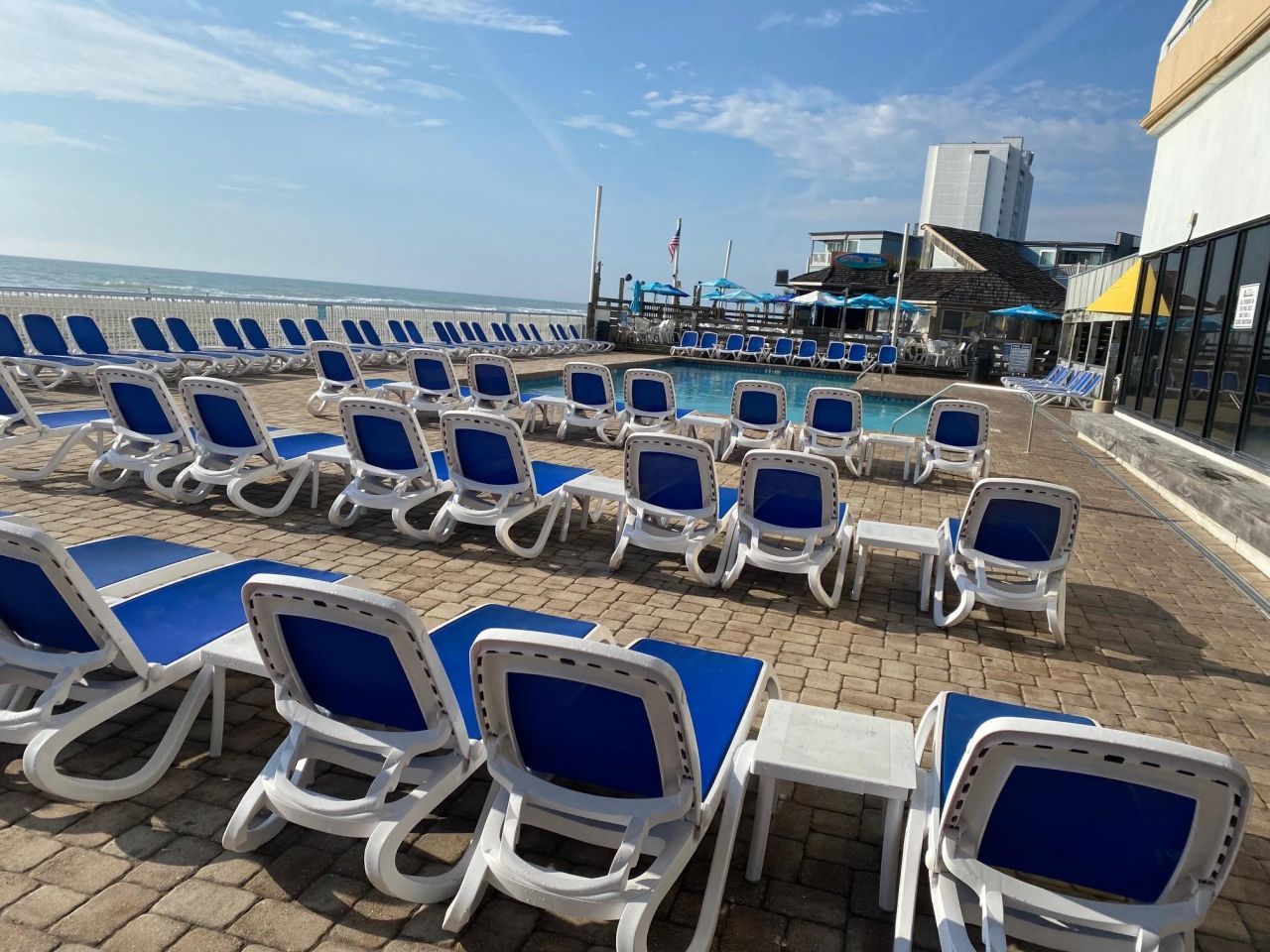 9550 Shore Dr. Photo 18