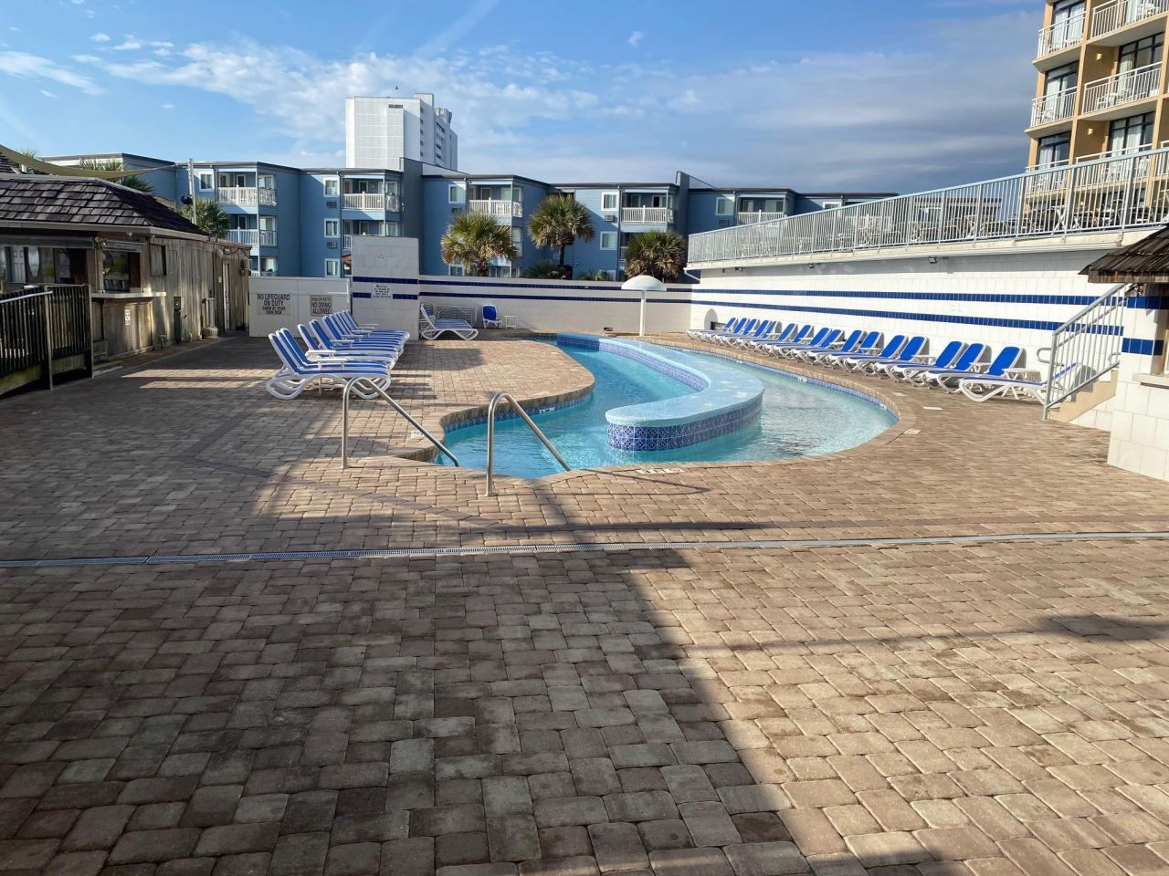 9550 Shore Dr. Photo 20