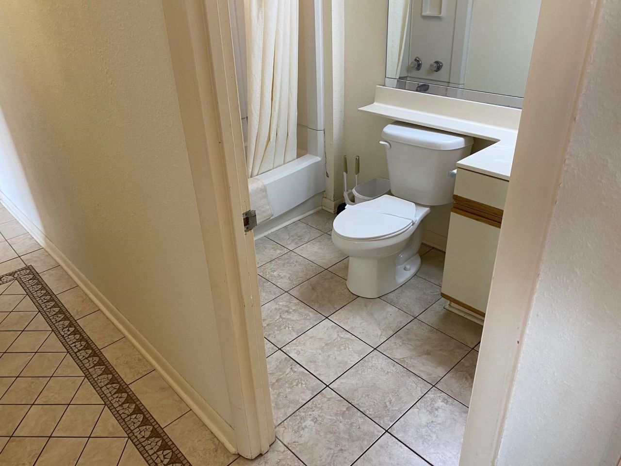 9550 Shore Dr. Photo 7